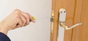 Affordable Locksmith Services Tacoma, WA 253-292-3695 Affordable Locksmith Services Tacoma, WA 253-292-3695 - trunk-unlock-01